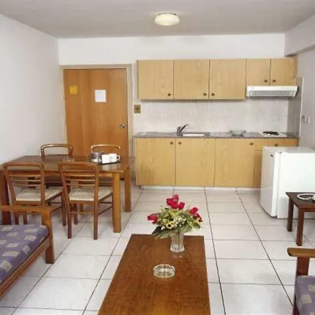 Marismare Resort 4*
